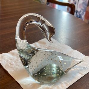 Elegant Glass Swan Figurine